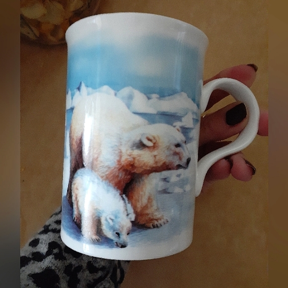 (⚘👉POLAR BEAR MUG - Picture 2 of 2